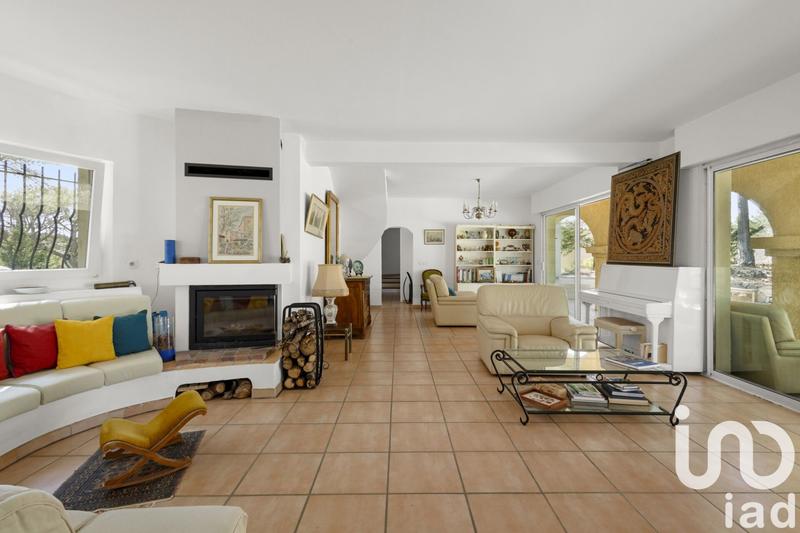 Maison de maîtres - 257 m² - 7 pièces