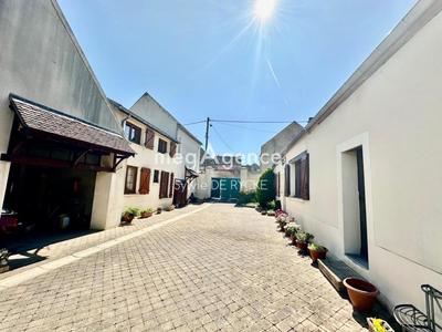 Maison - 118 m² - 5 pièces