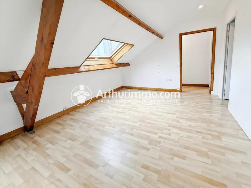 Maison - 155 m² - 8 pièces