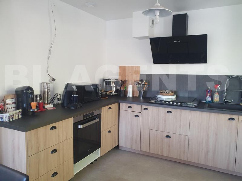 Maison - 140 m² - 6 pièces