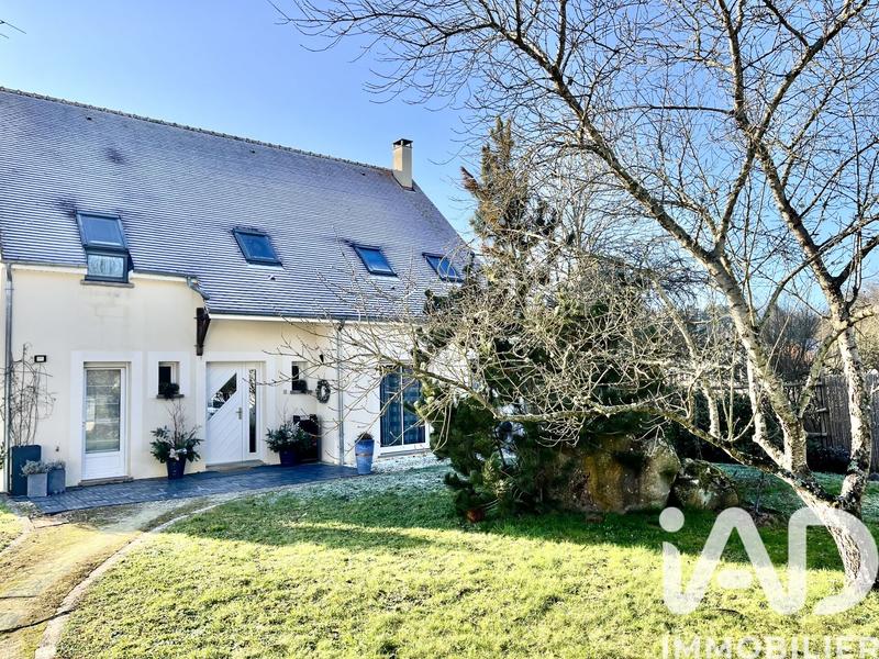 Maison - 236 m² - 7 pièces