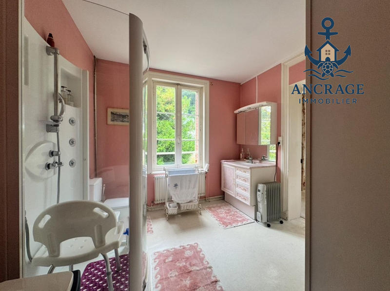 Maison ancienne - 290 m² - 6 pièces