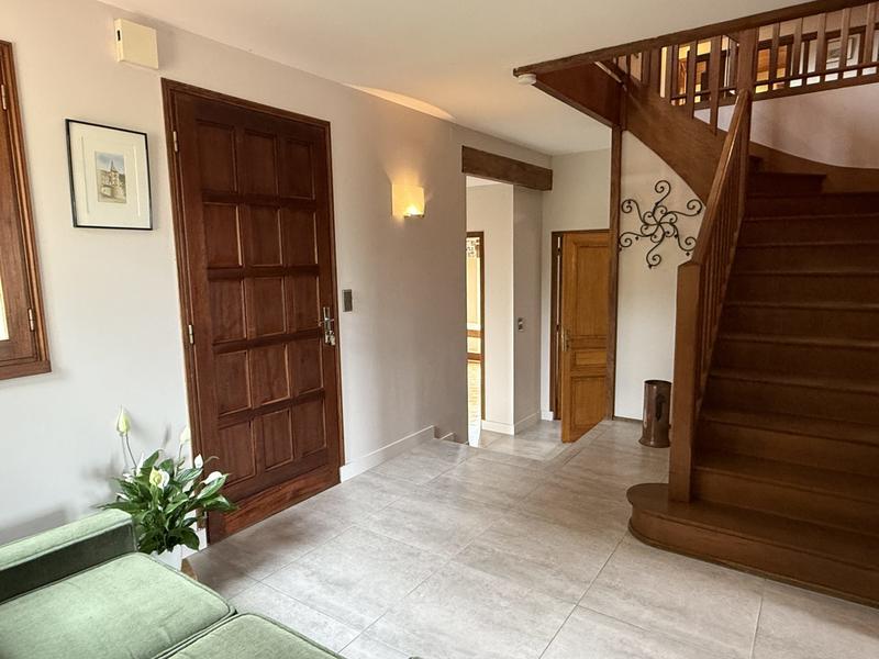 Maison - 147 m² - 6 pièces