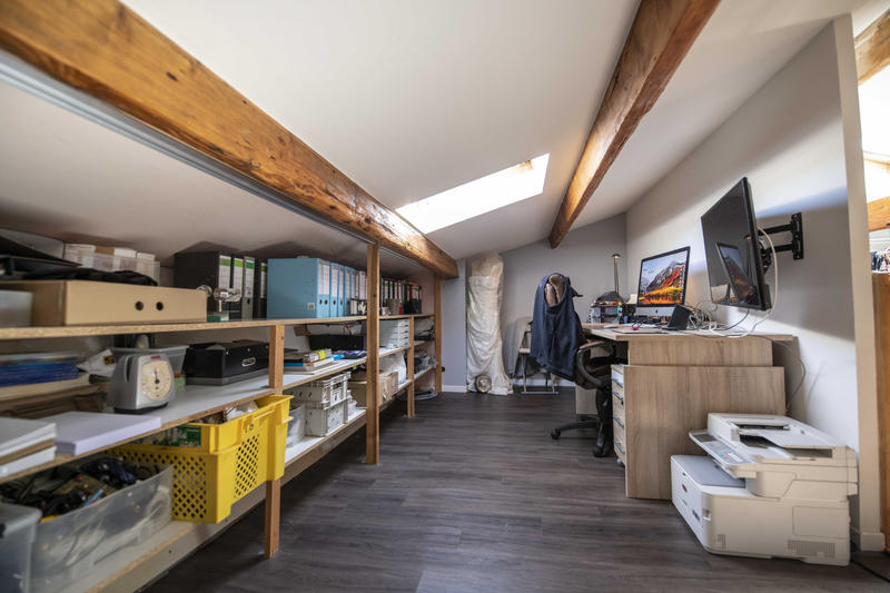 Local commercial - 343 m²