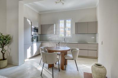 Maison de ville - 135 m² - 7 pièces