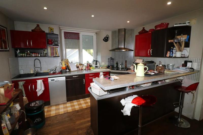 Maison - 170 m² - 7 pièces