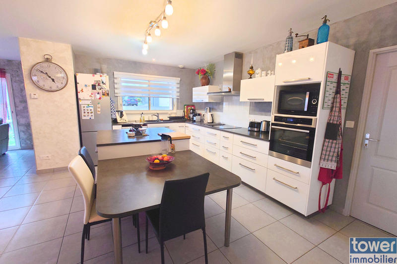 Maison - 113 m² - 4 pièces