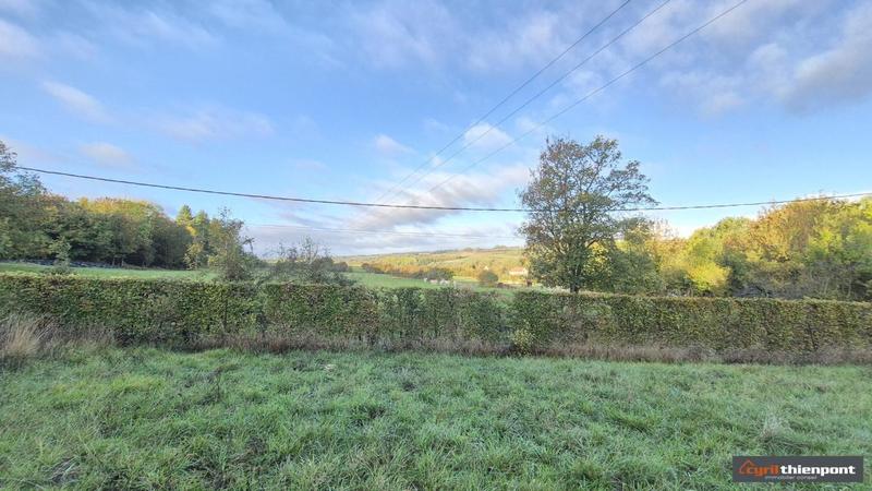 Terrain constructible - 1 600 m²
