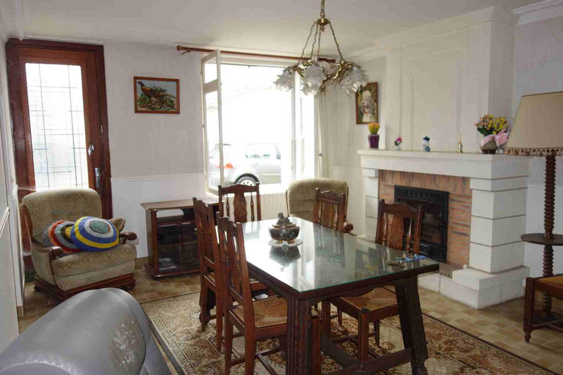 Maison - 100 m² - 6 pièces