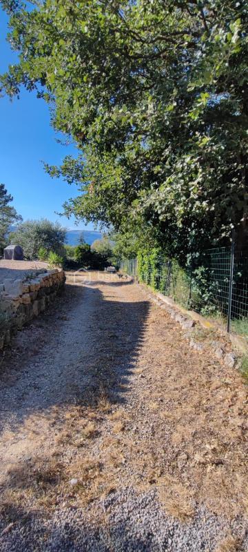 Demeure - 242 m² - 8 pièces