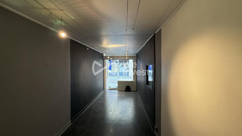 Local commercial - 21 m² - 1 pièce