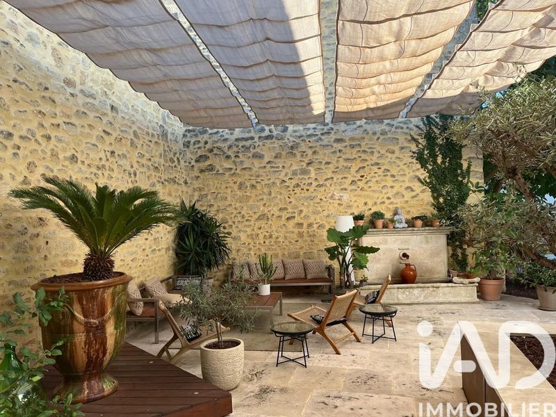 Maison de village - 300 m² - 8 pièces