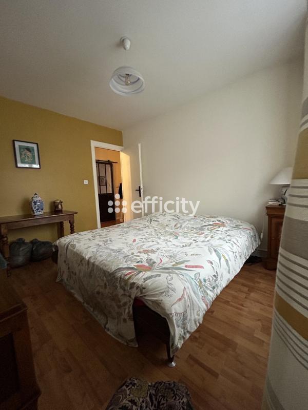 Appartement - 103 m² - 5 pièces