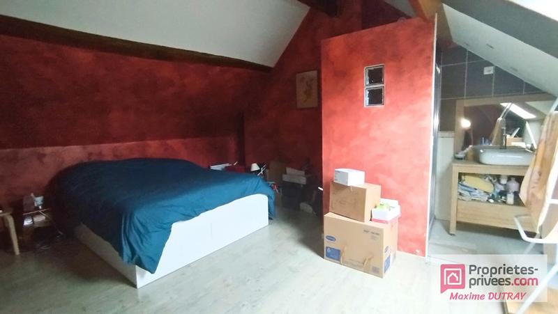 Maison - 104 m² - 4 pièces