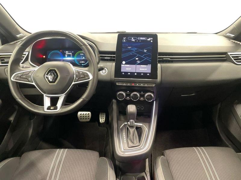 Renault Clio V E-Tech full hybrid 145 Engineered