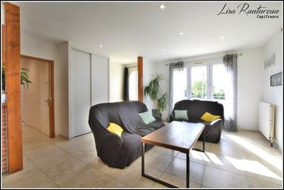 Maison - 103 m² - 4 pièces