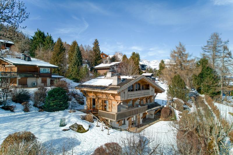 Châlet - 207 m² - 14 pièces