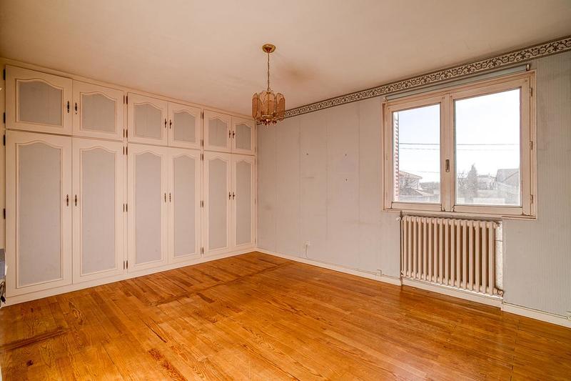 Maison - 96 m² - 4 pièces