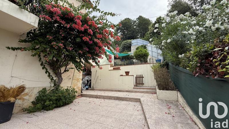 Maison - 187 m² - 7 pièces