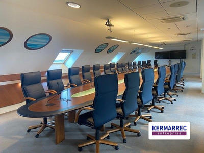 Bureau - 238 m²