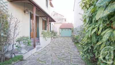 Pavillon - 101 m² - 5 pièces