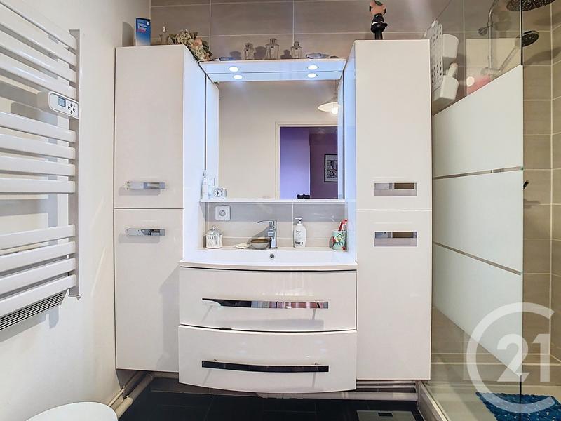 Maison - 103 m² - 7 pièces