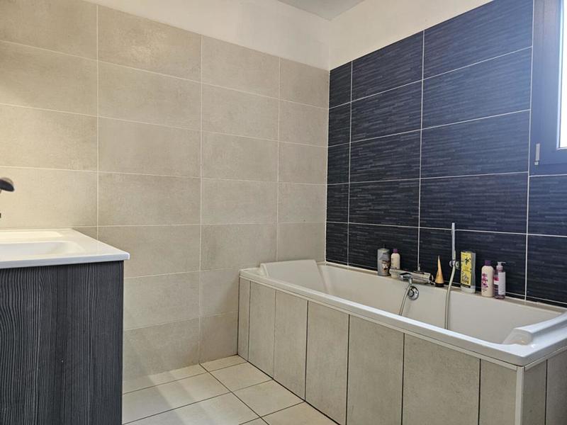 Villa - 130 m² - 5 pièces