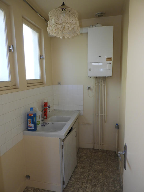 Maison - 95 m² - 6 pièces