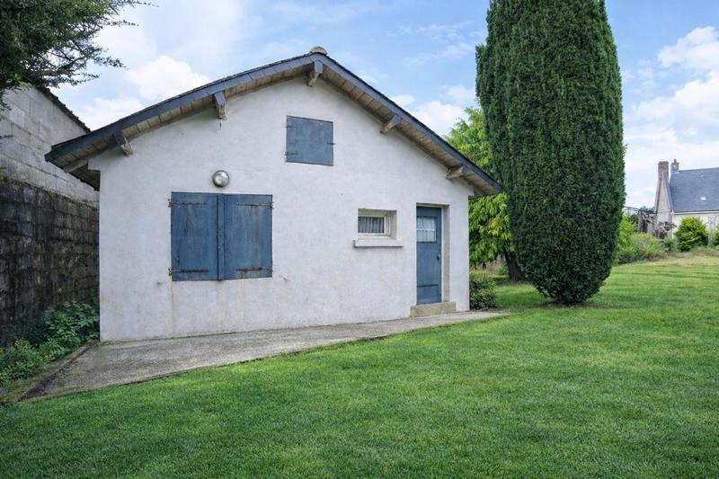 Maison - 248 m² - 8 pièces