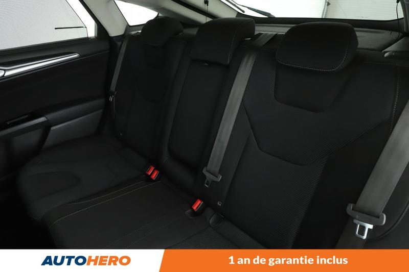 Ford Mondeo 2.0 TDCi Titanium PowerShift 5p 150 ch