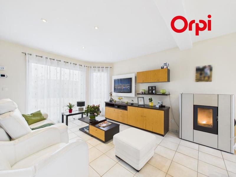 Maison - 127 m² - 6 pièces