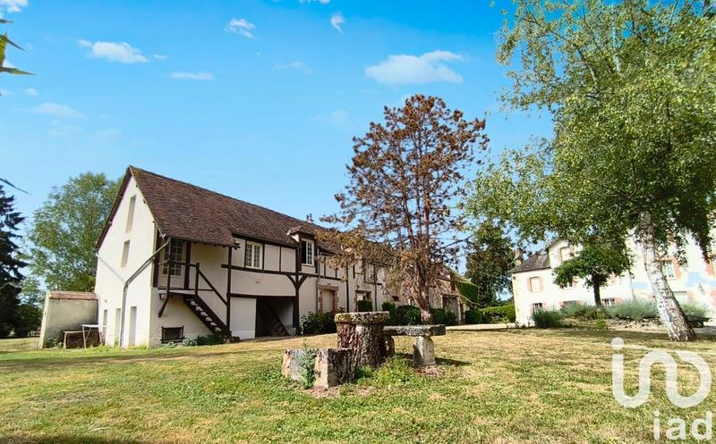 Maison - 700 m² - 24 pièces