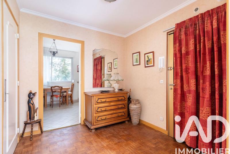 Appartement - 84 m² - 3 pièces