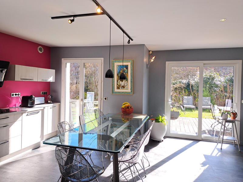 Appartement - 203 m² - 6 pièces