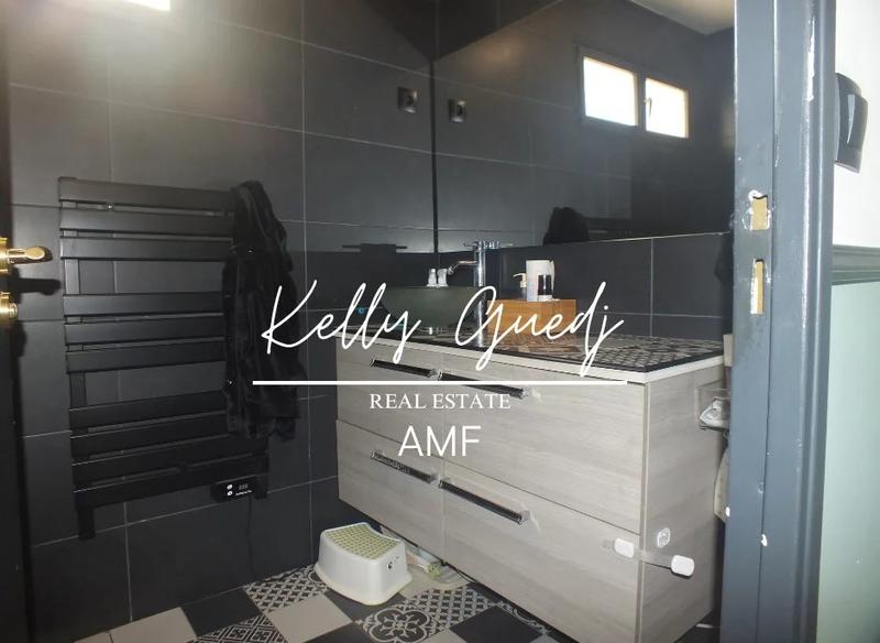 Appartement - 87 m² - 4 pièces