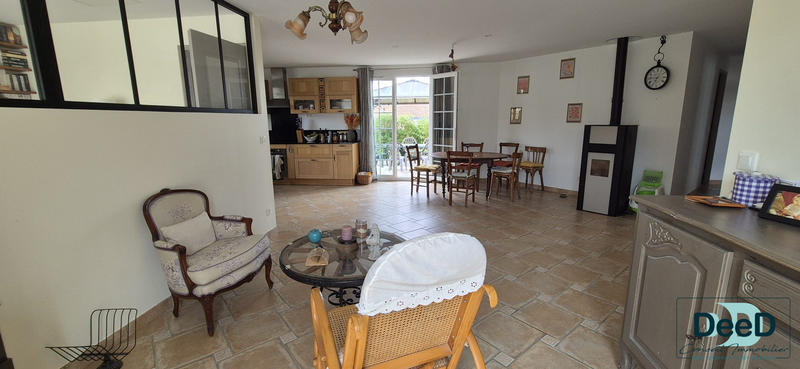 Maison contemporaine - 159 m² - 7 pièces