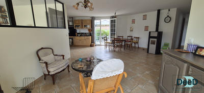 Maison contemporaine - 159 m² - 7 pièces