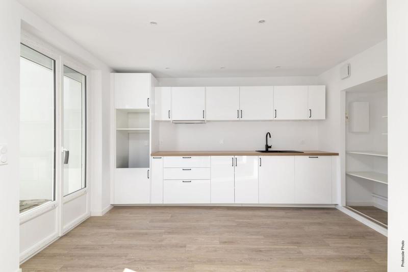 Appartement - 92 m² - 4 pièces