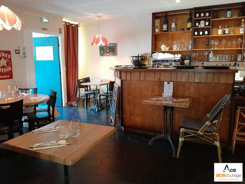 Fonds de commerce - Hôtellerie / Restauration - 104 m²