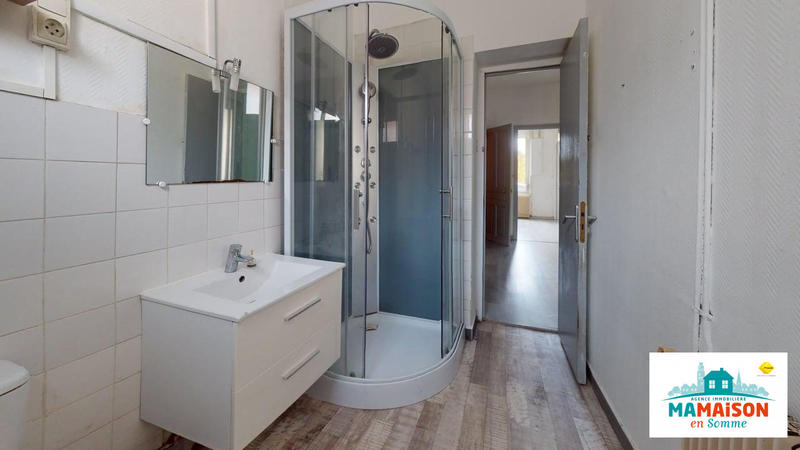 Maison - 75 m² - 5 pièces