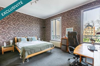 Maison - 291 m² - 10 pièces