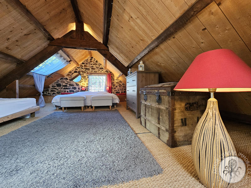 Maison - 105 m² - 5 pièces