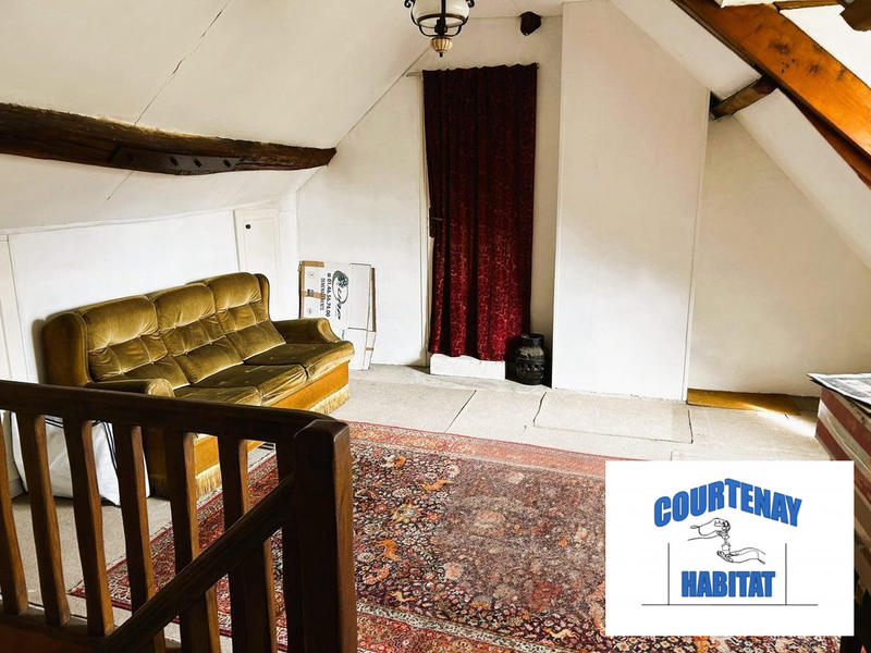 Maison traditionnelle - 164 m² - 7 pièces