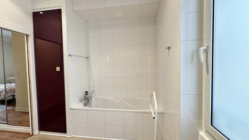 Maison bourgeoise - 202 m² - 8 pièces