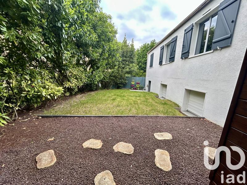 Maison - 95 m² - 6 pièces