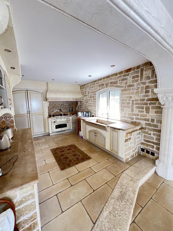 Maison - 155 m² - 6 pièces