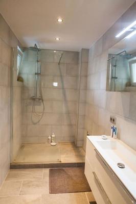 Appartement - 85 m² - 3 pièces