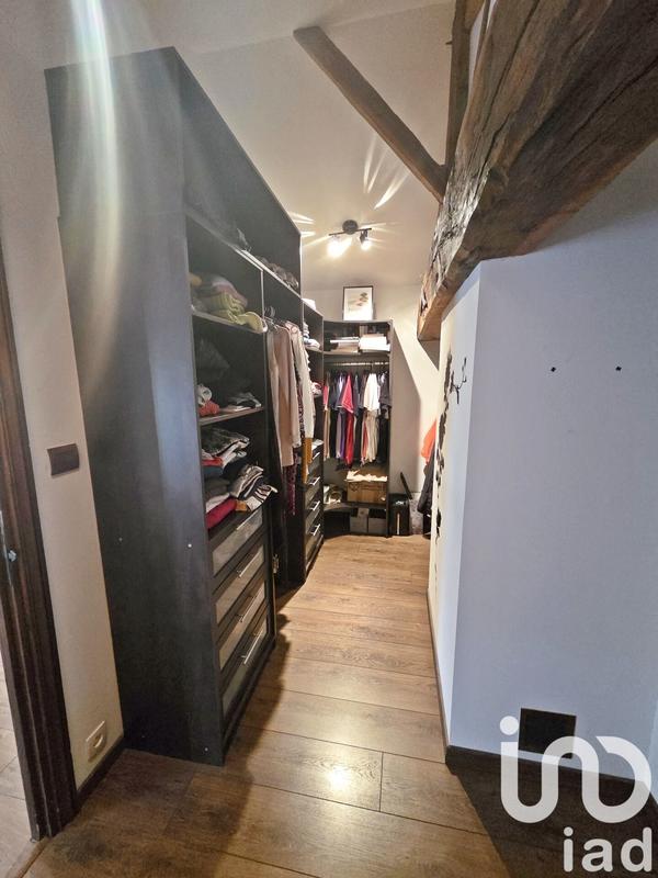 Maison - 270 m² - 10 pièces