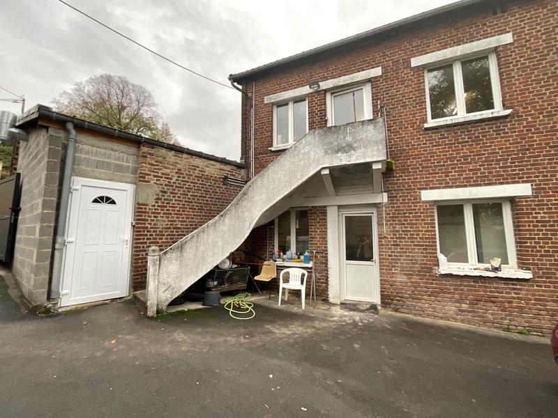 Local commercial - 240 m² - 7 pièces