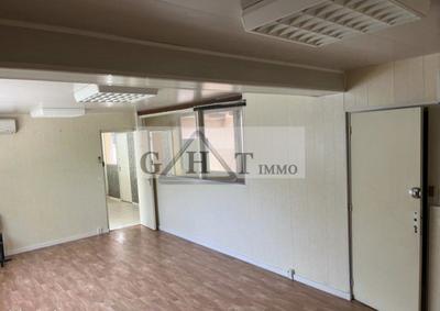 Local commercial - 100 m²
